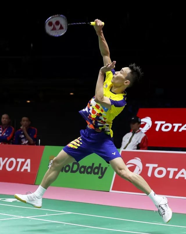 丹麦羽毛球队横扫泰国羽毛球队，陶菲克制霸全场