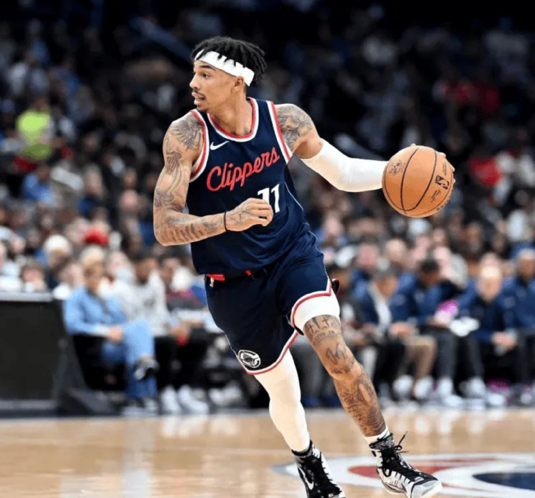 快船逆转国王,恩比德刷新纪录 快船逆转国王,恩比德刷新纪录