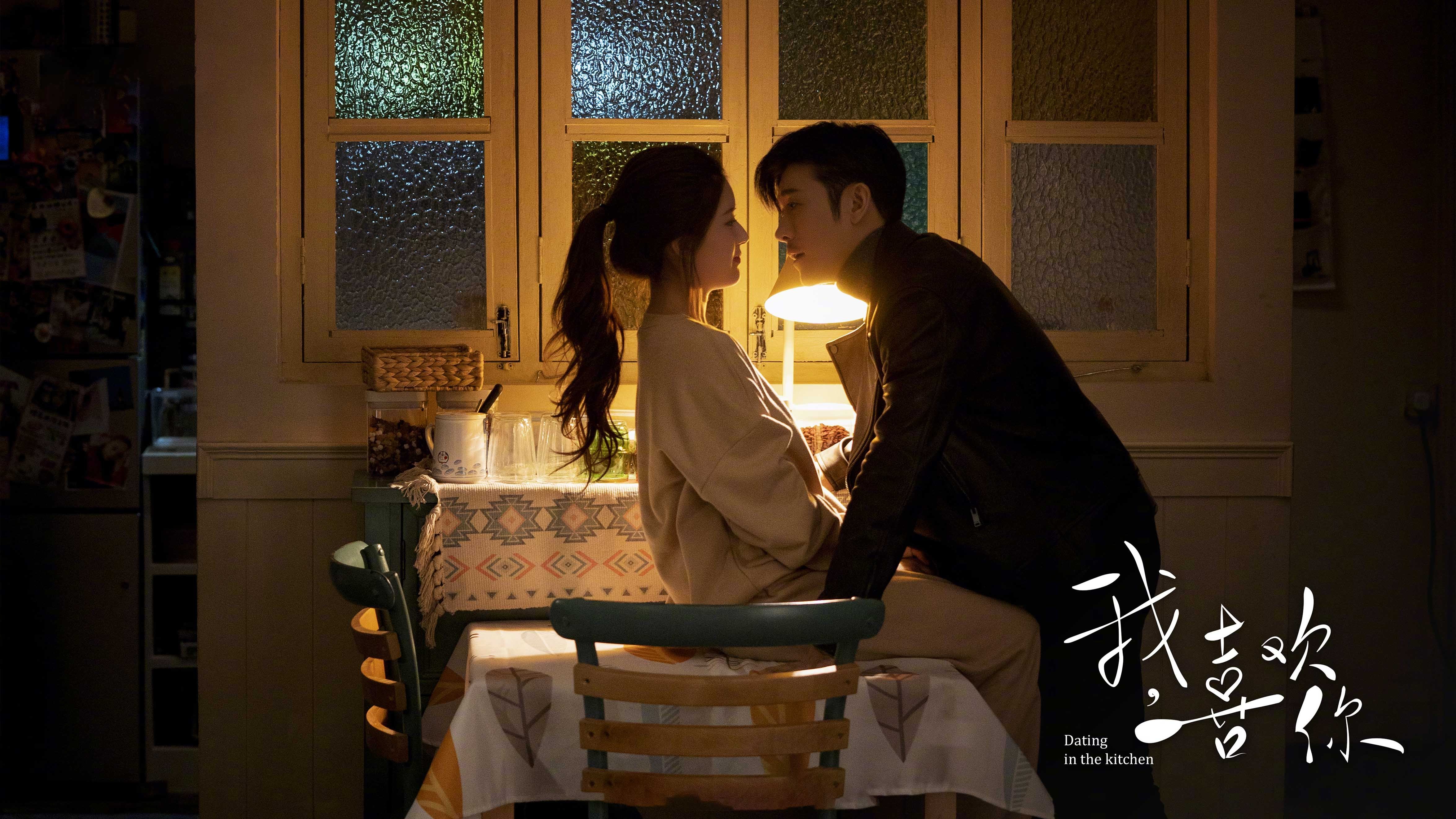 意甲焦点战，当巴黎速胜利物浦的反差，照亮亚平宁的足球哲学