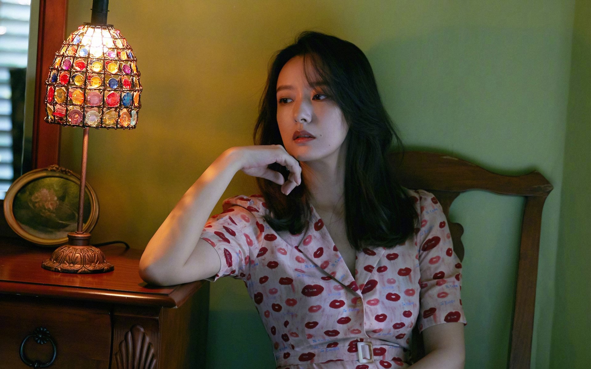 月下独舞，当凯恩的指尖点燃F1街道之夜